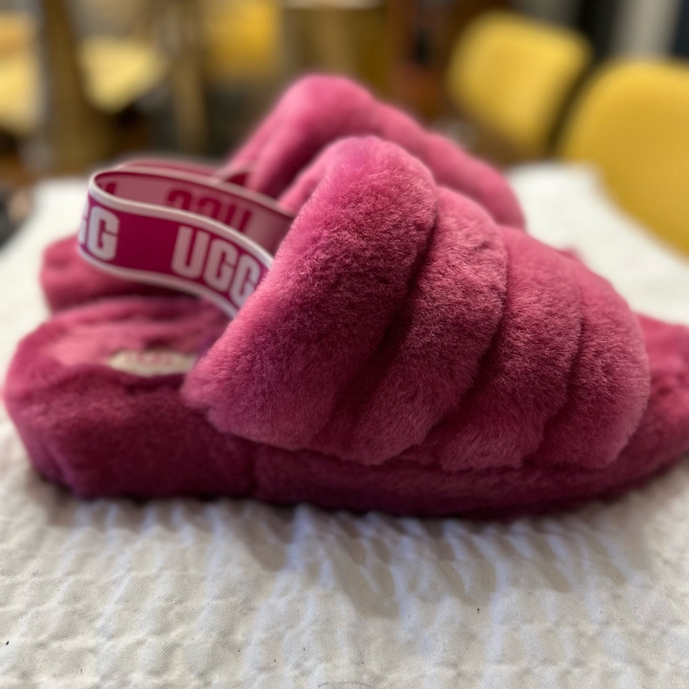 UGG Fluff Yeah